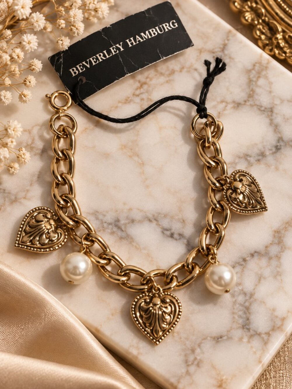 Vintage Vendome Gold Tone Heart Link Bracelet NWT Allergy Safe